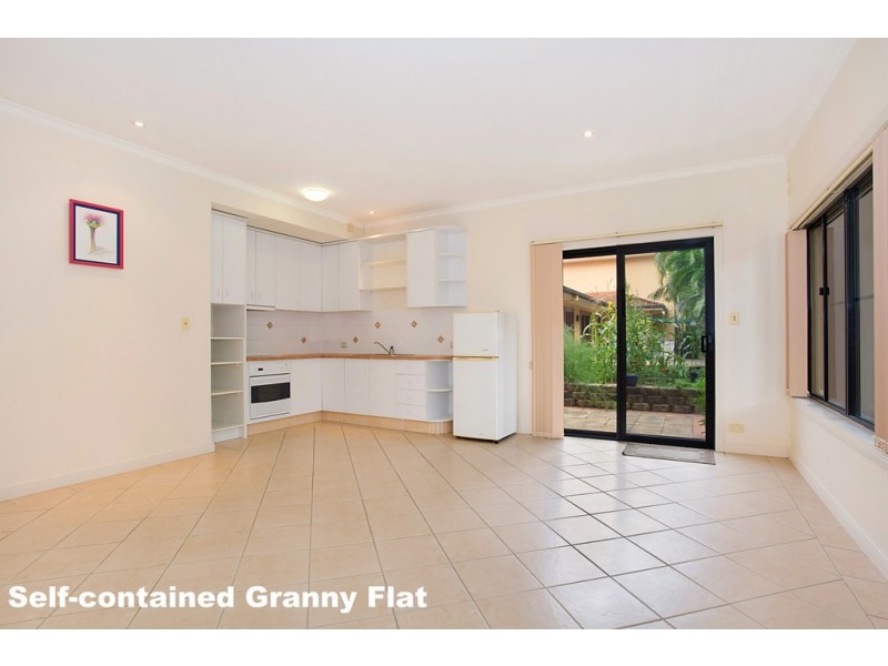 28 Maryland Avenue, Carrara QLD 4211