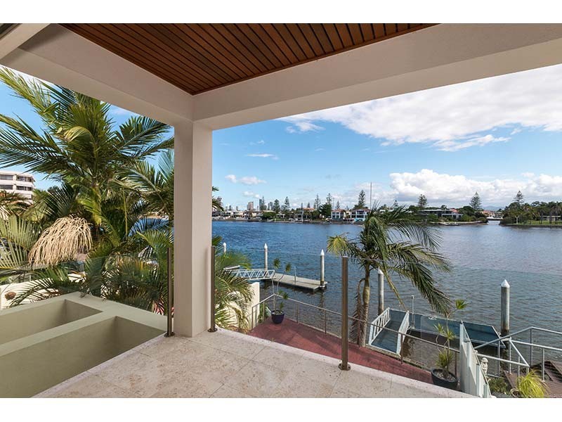 8A Sunset Boulevard, Surfers Paradise QLD 4217