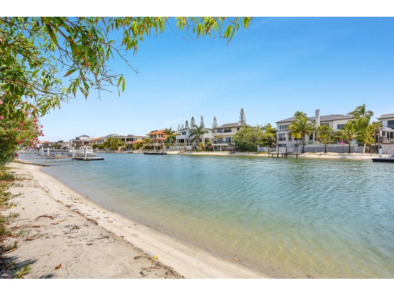 12 Norseman Court, Paradise Waters QLD 4217