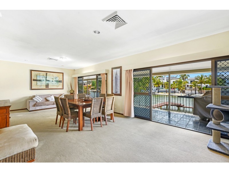 12 Norseman Court, Paradise Waters QLD 4217