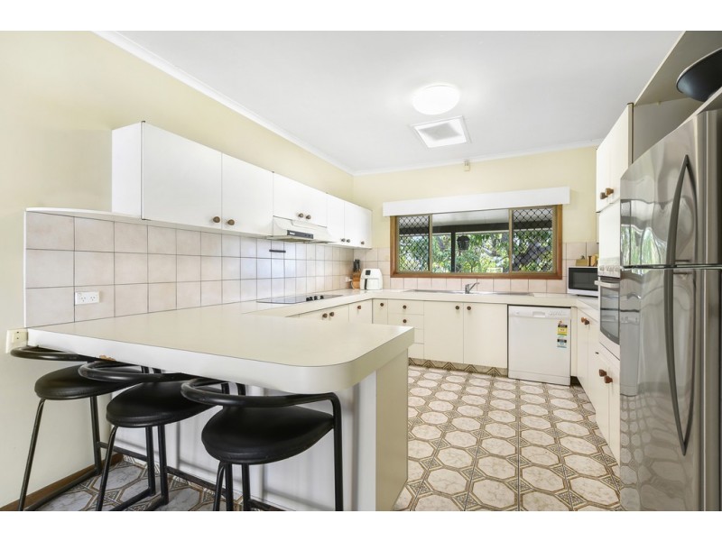 12 Norseman Court, Paradise Waters QLD 4217