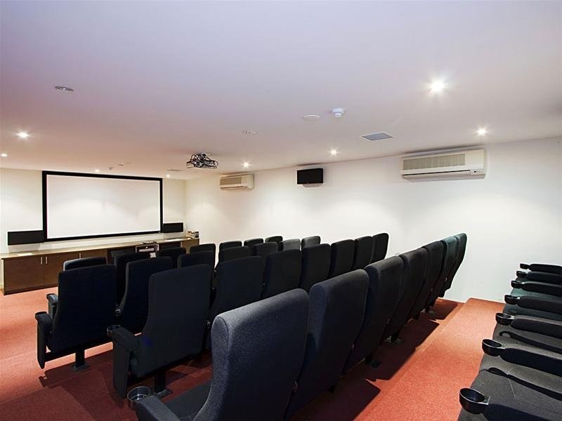 9/2894 ‘The Pinnacle’ Gold Coast Highway, Surfers Paradise QLD 4217