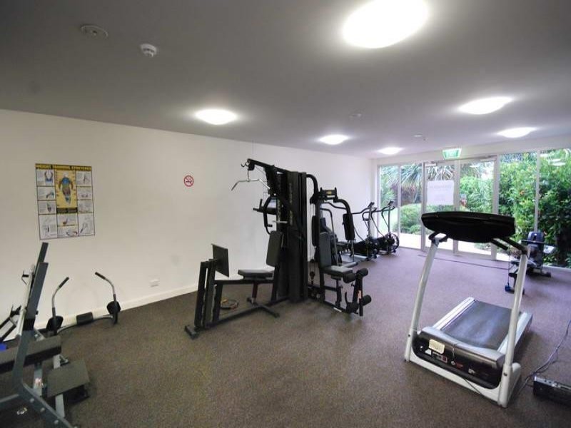 9/2894 ‘The Pinnacle’ Gold Coast Highway, Surfers Paradise QLD 4217