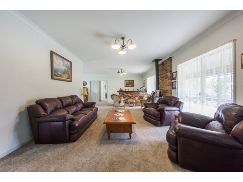 25 Timbs Place, Clarenza NSW 2460