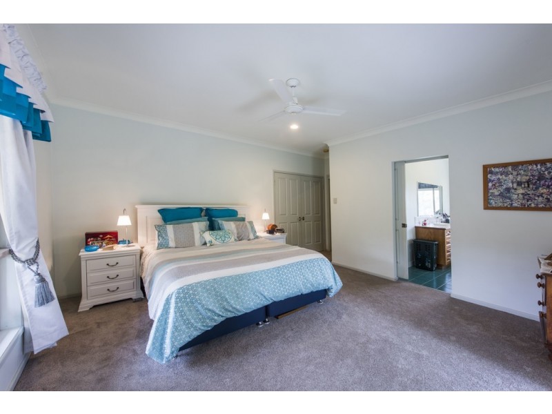 25 Timbs Place, Clarenza NSW 2460