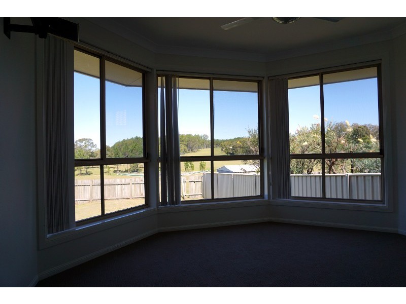 18 Martin Crescent, Junction Hill NSW 2460