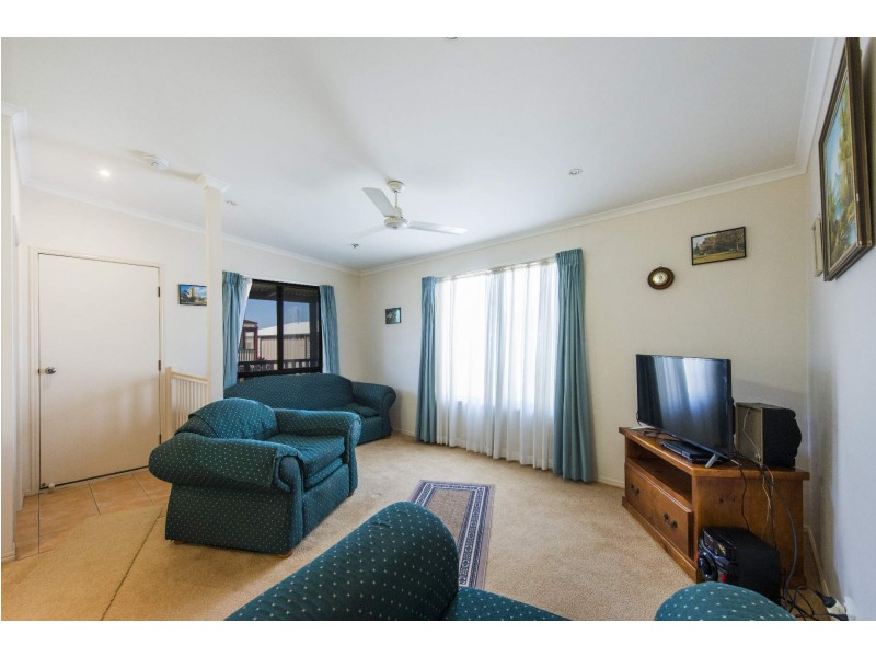 23 Bangalow Crescent, Gateway Village, Grafton NSW 2460