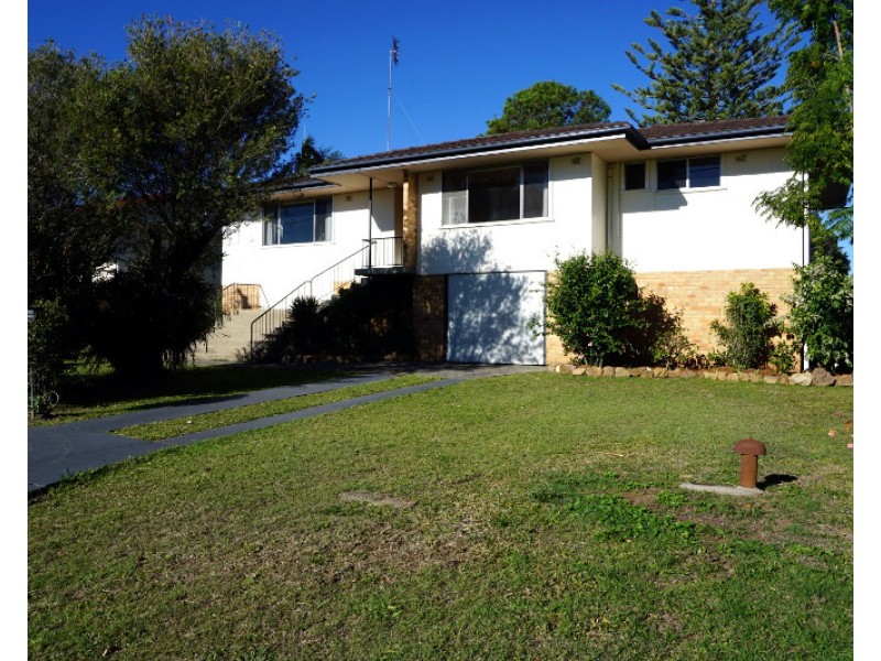 2 Loxton Avenue, Grafton NSW 2460