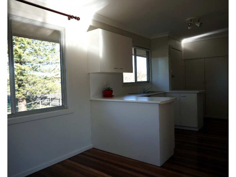 2 Loxton Avenue, Grafton NSW 2460