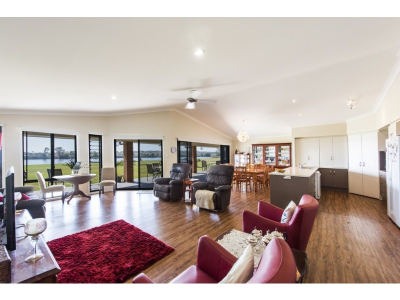 14 Mark Close, Grafton NSW 2460