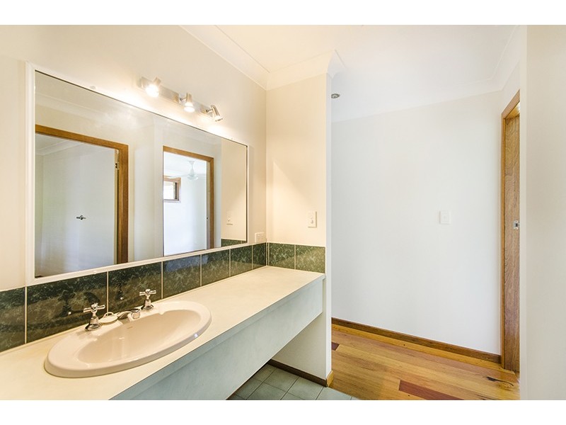 27 Swan Hill Drive, Waterview Heights NSW 2460