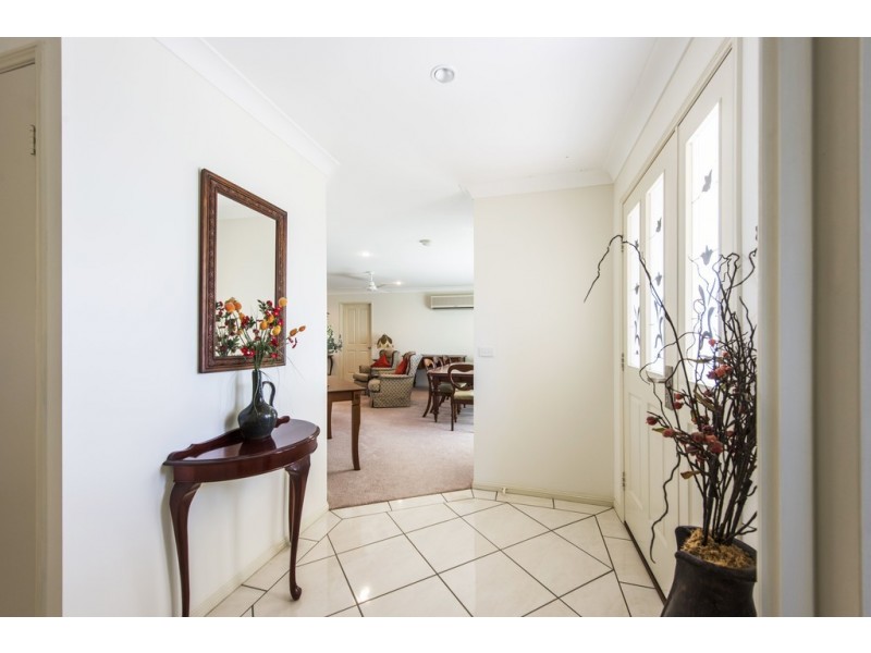 6 Labrador Close, Junction Hill NSW 2460