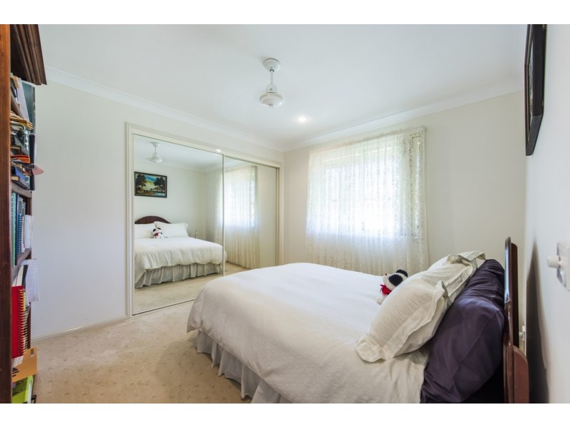 6 Labrador Close, Junction Hill NSW 2460