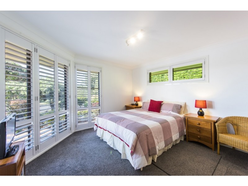 1 Grevillia Parade, Minnie Water NSW 2462