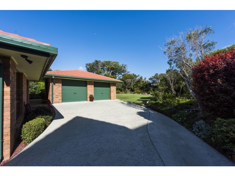 1 Grevillia Parade, Minnie Water NSW 2462