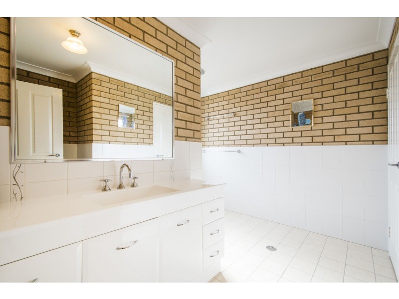 30 Mark Close, Grafton NSW 2460
