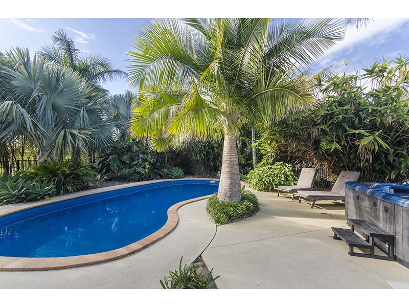 6 Hampton Road, Waterview Heights NSW 2460