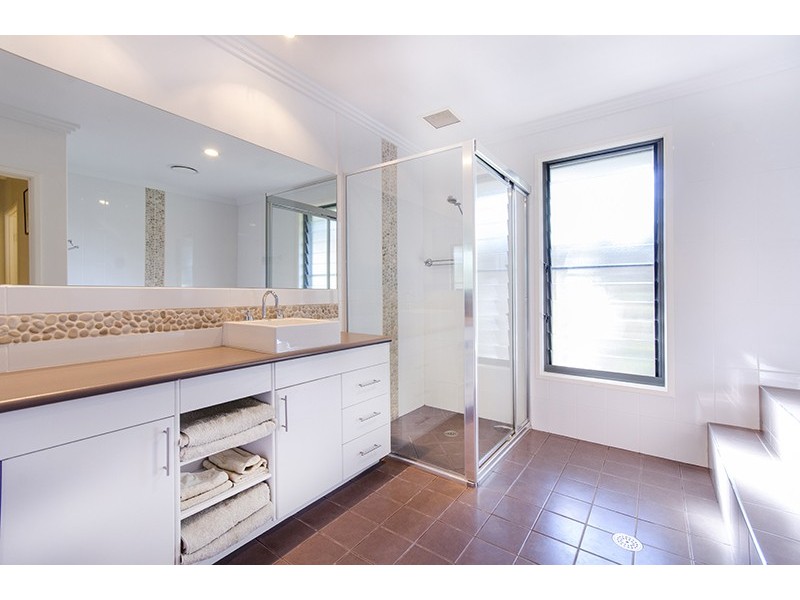 6 Hampton Road, Waterview Heights NSW 2460