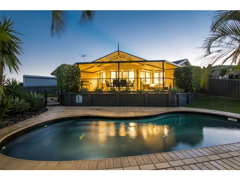 44 Martin Cresent, Junction Hill NSW 2460