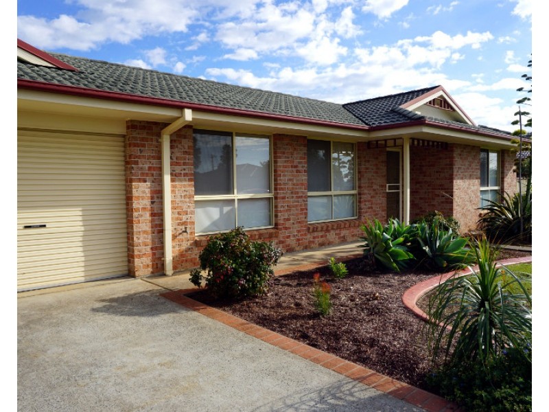 2/6 Lake Edgecombe Close, Junction Hill NSW 2460