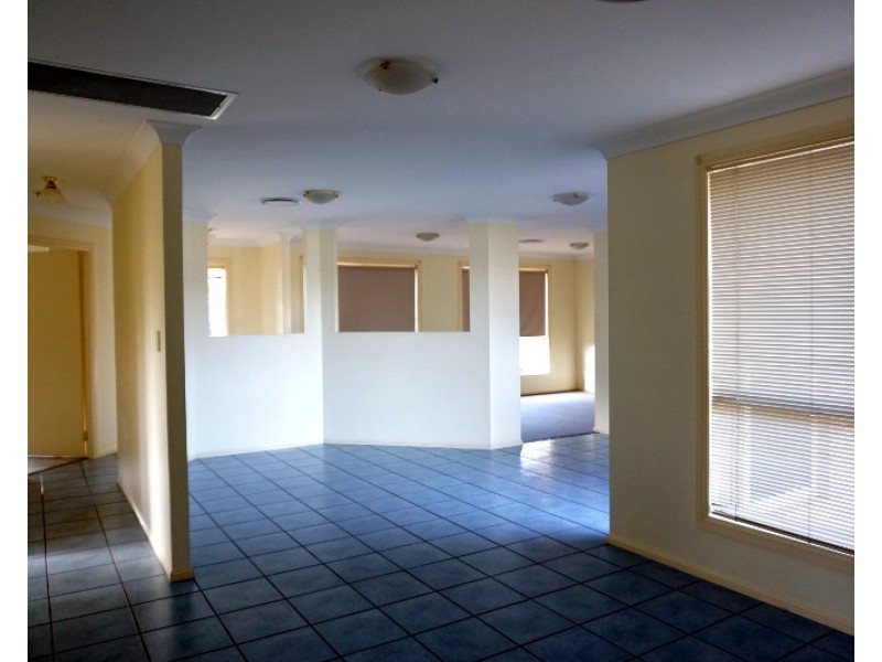 2/6 Lake Edgecombe Close, Junction Hill NSW 2460