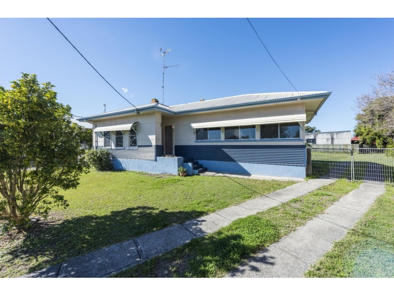 19 JUBILEE AVENUE, South Grafton NSW 2460