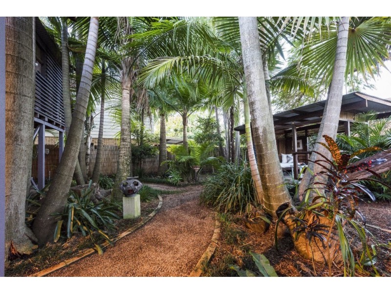 98 VILLIERS STREET, Grafton NSW 2460