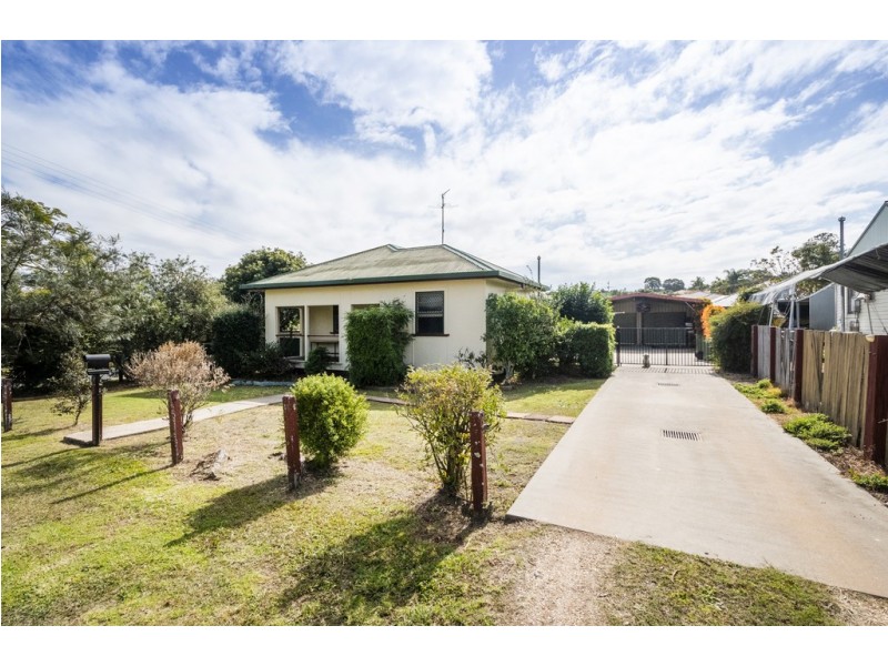 24 Pine Street, Junction Hill NSW 2460