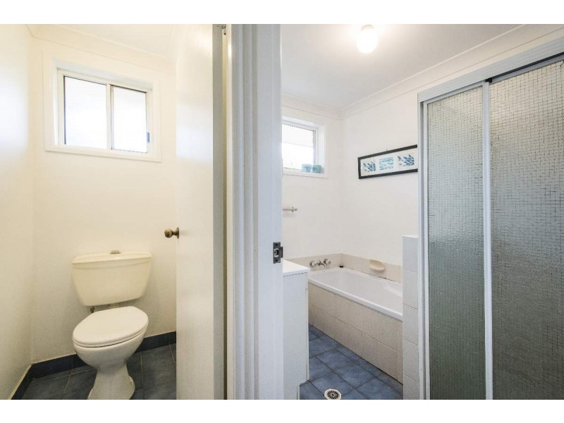 19A and 19B Macpherson Crescent, Grafton NSW 2460