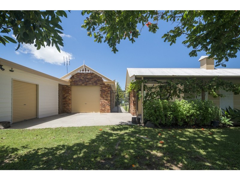 176 DRAKE STREET, Carrs Creek NSW 2460