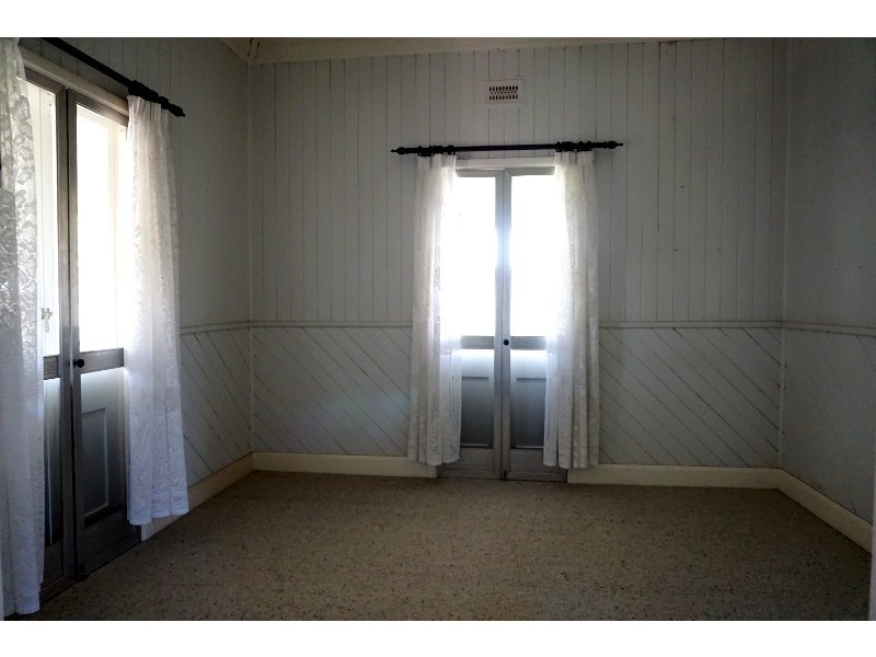 90 QUEEN STREET, Grafton NSW 2460