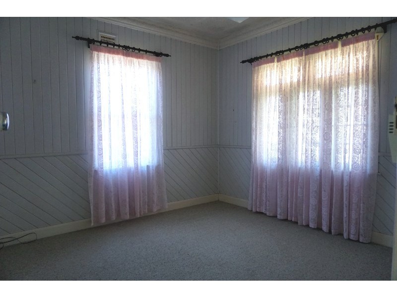 90 QUEEN STREET, Grafton NSW 2460