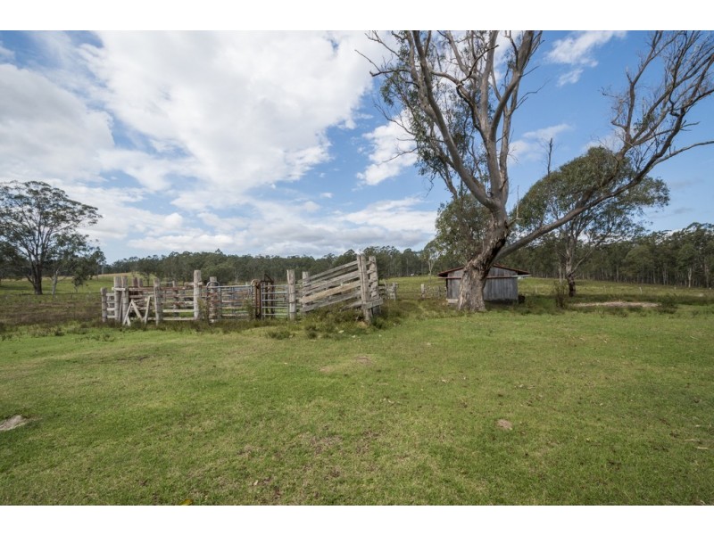 23 Eight Mile Lane GLENUGIE, Grafton NSW 2460