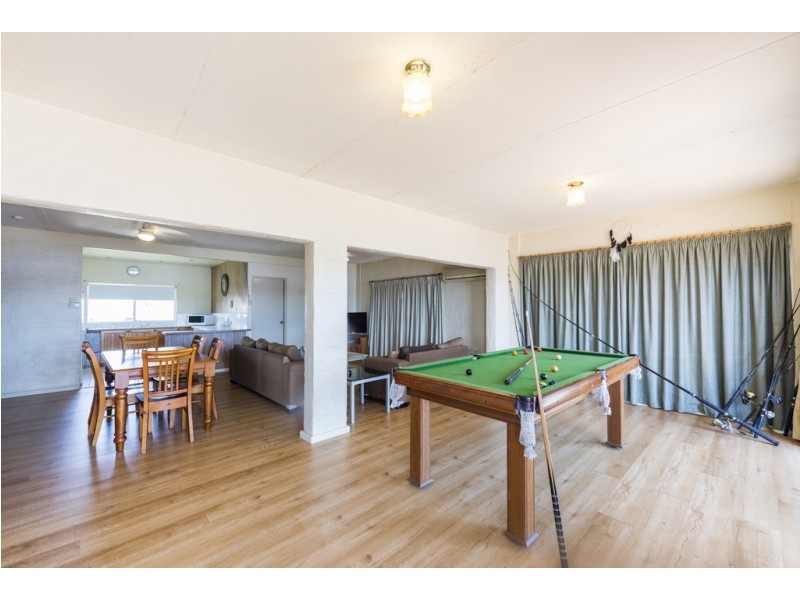 1061 Pacific Highway, Ulmarra NSW 2462