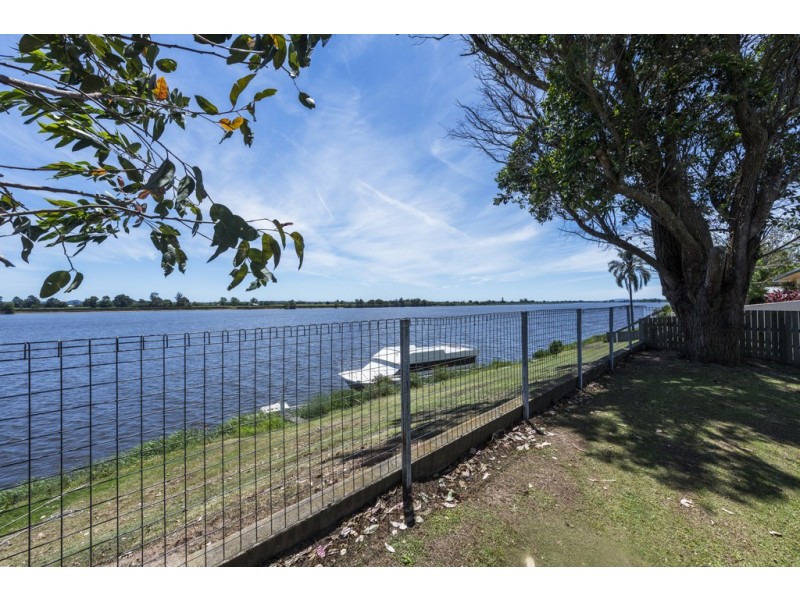 1061 Pacific Highway, Ulmarra NSW 2462