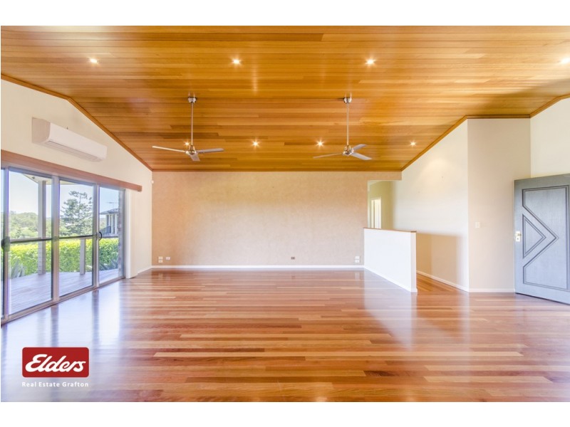 . 13 LAKE EDGECOMBE CLOSE, Junction Hill NSW 2460