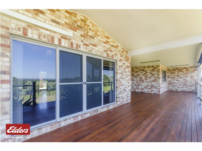 . 13 LAKE EDGECOMBE CLOSE, Junction Hill NSW 2460