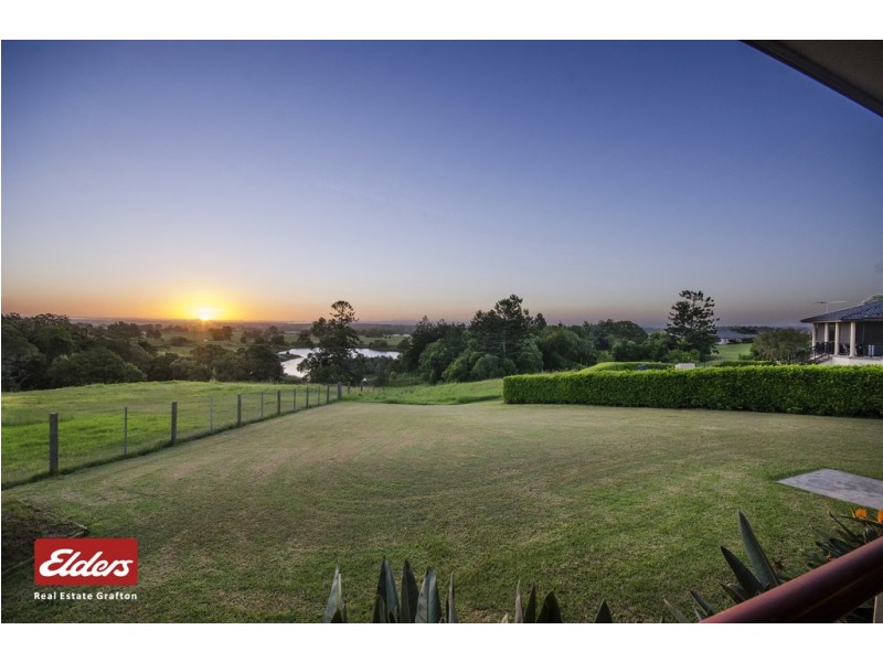 . 13 LAKE EDGECOMBE CLOSE, Junction Hill NSW 2460