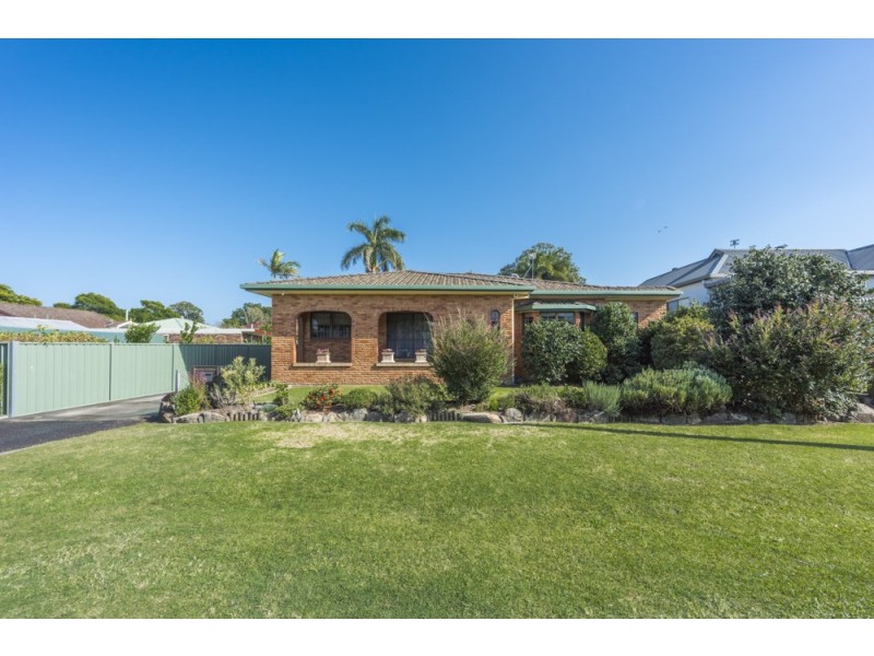 3 BOWTELL AVENUE, Grafton NSW 2460