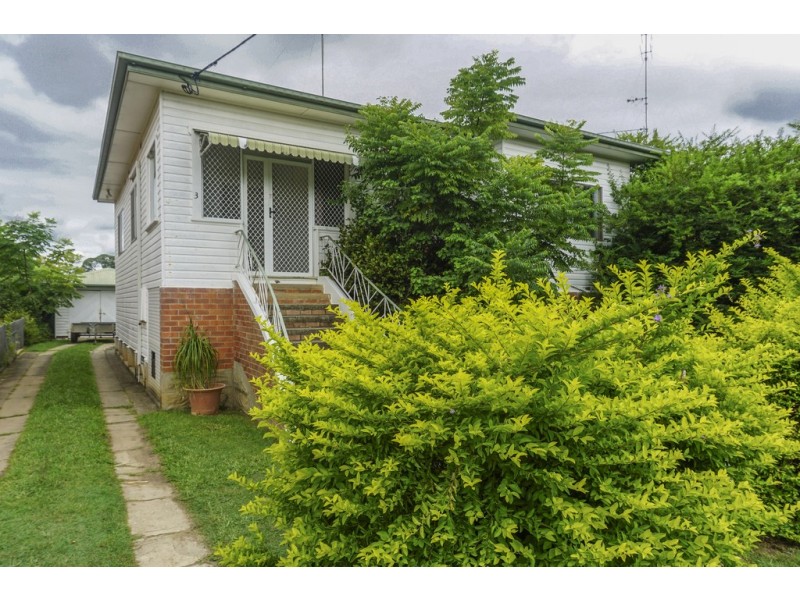 3 Robinson Ave, Grafton NSW 2460