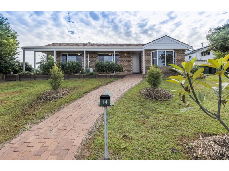 14 Edgecombe Avenue, Junction Hill NSW 2460