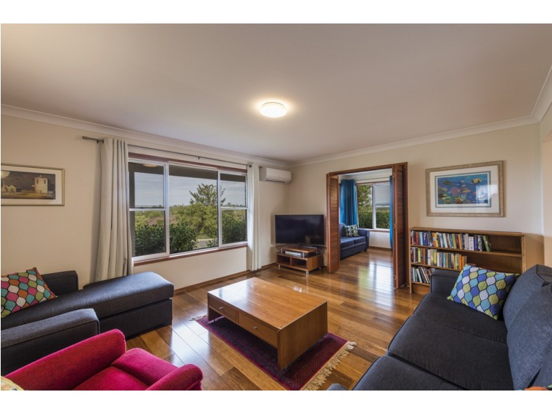 14 Edgecombe Avenue, Junction Hill NSW 2460