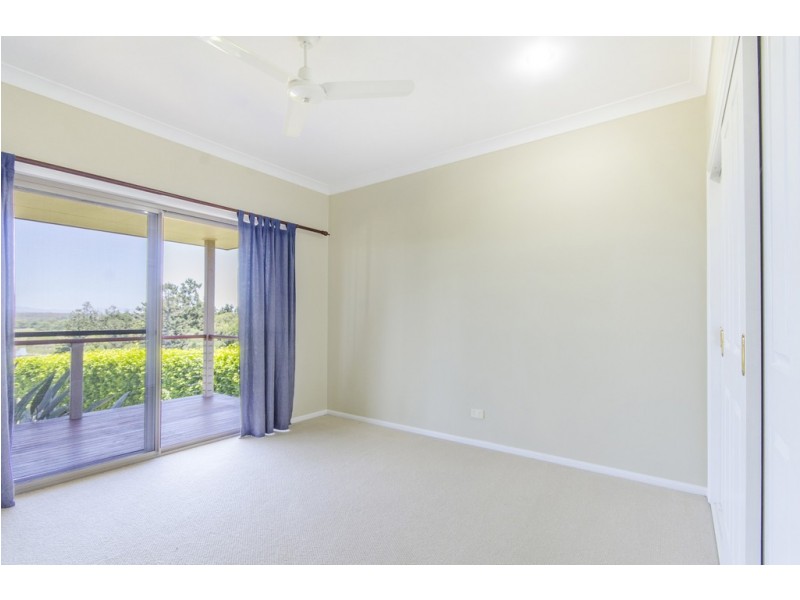 .13 Lake Edgecombe Close, Junction Hill NSW 2460