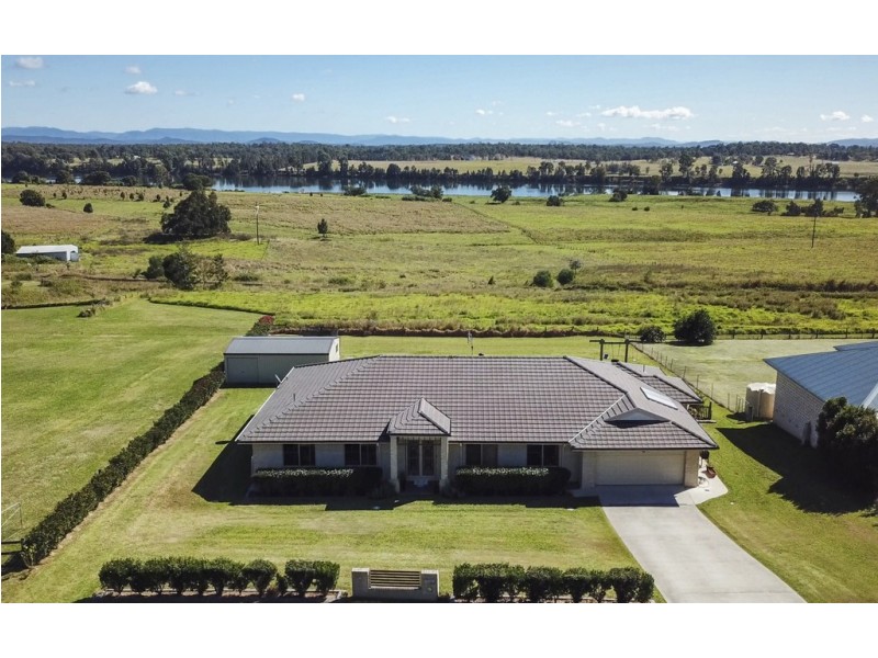 16 Nairn Terrace, Junction Hill NSW 2460