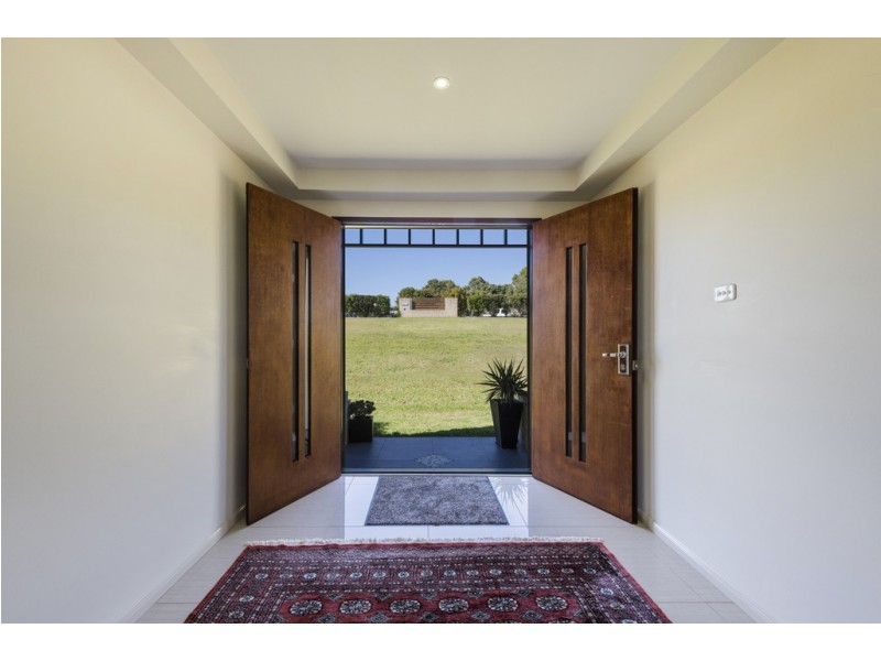 16 Nairn Terrace, Junction Hill NSW 2460