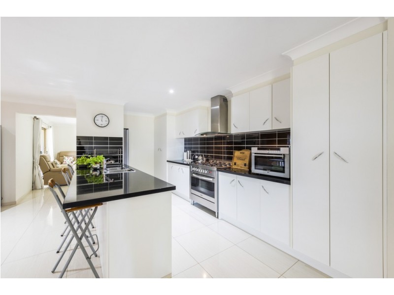 16 Nairn Terrace, Junction Hill NSW 2460