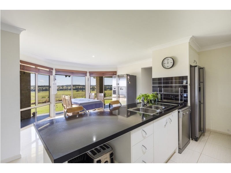 16 Nairn Terrace, Junction Hill NSW 2460