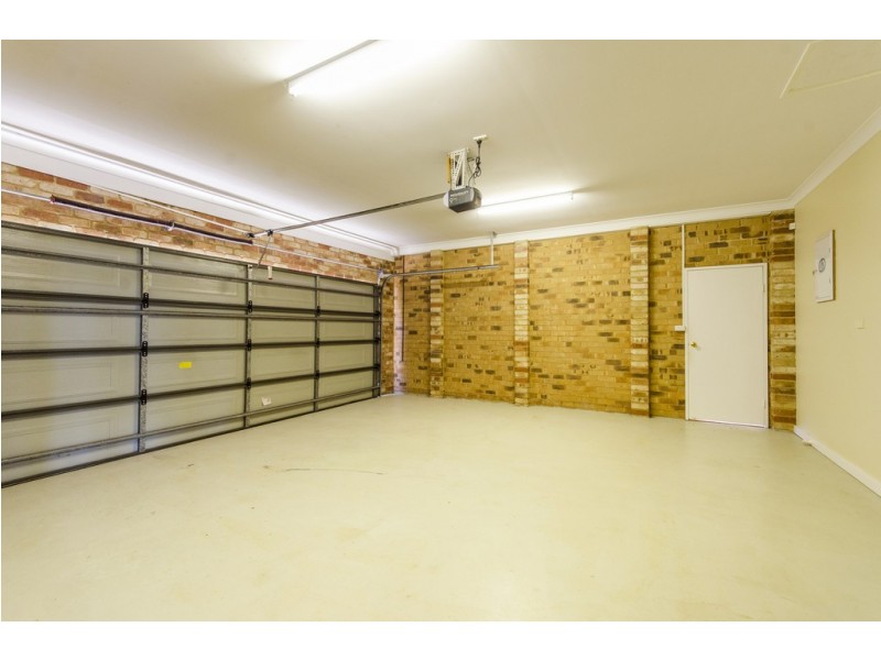 . Lake Edgecombe Close, Junction Hill NSW 2460