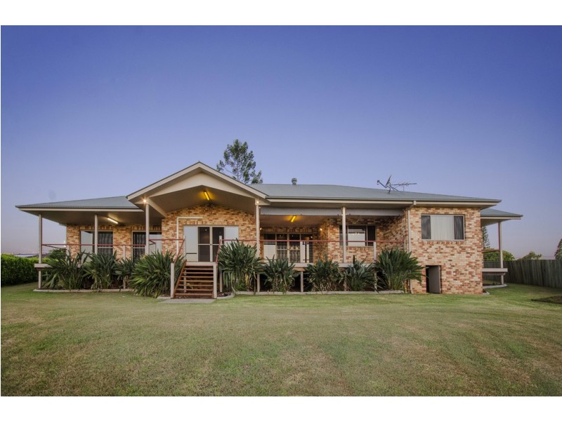 . Lake Edgecombe Close, Junction Hill NSW 2460