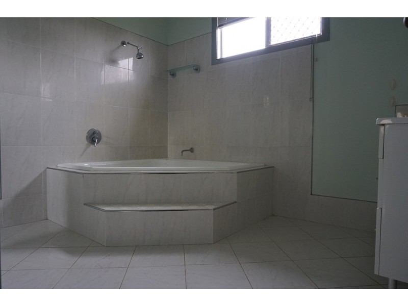 340 FRY STREET, Grafton NSW 2460